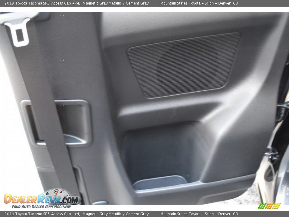 2019 Toyota Tacoma SR5 Access Cab 4x4 Magnetic Gray Metallic / Cement Gray Photo #23