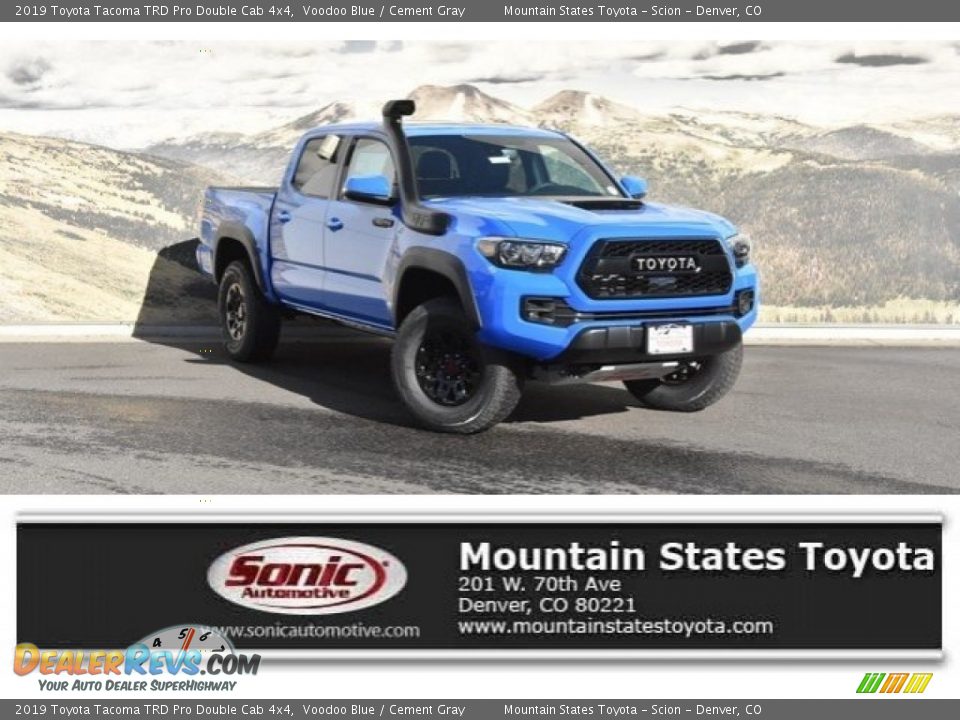 Front 3/4 View of 2019 Toyota Tacoma TRD Pro Double Cab 4x4 Photo #1