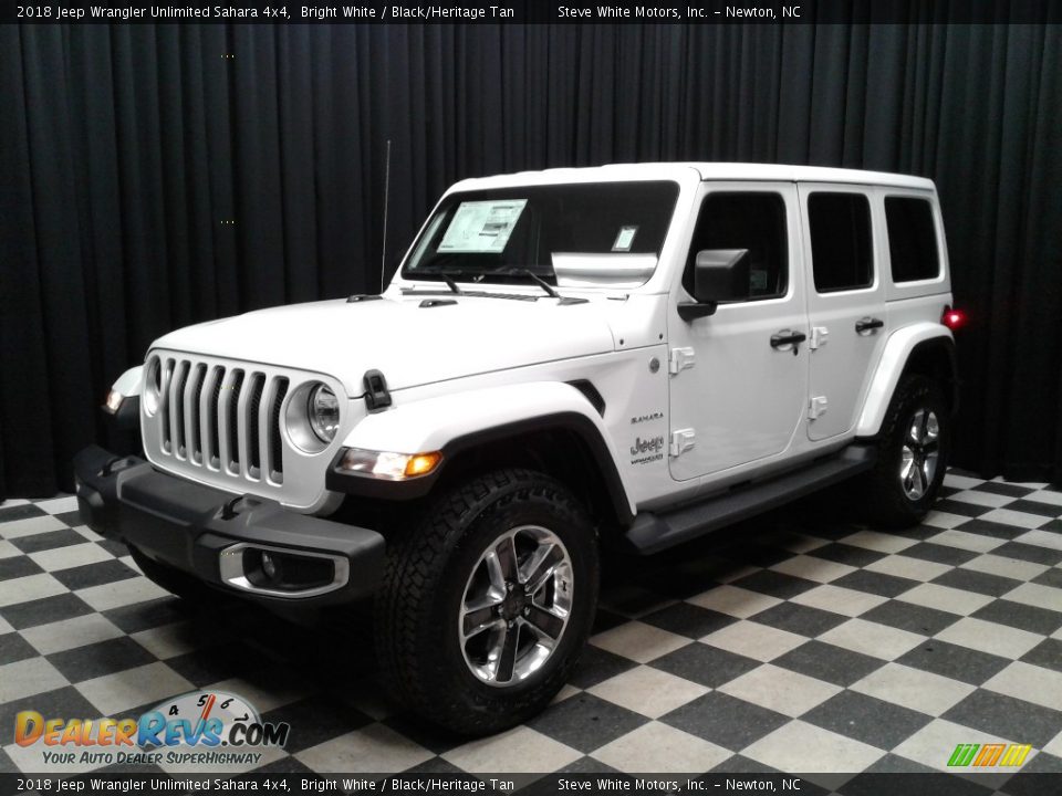 2018 Jeep Wrangler Unlimited Sahara 4x4 Bright White / Black/Heritage Tan Photo #2