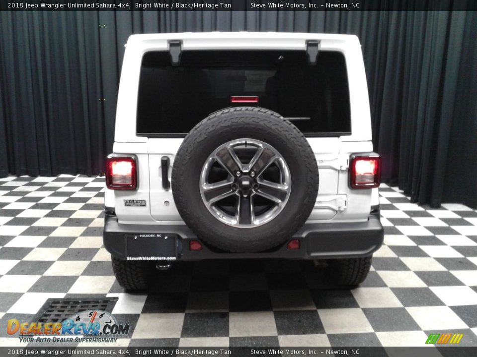 2018 Jeep Wrangler Unlimited Sahara 4x4 Bright White / Black/Heritage Tan Photo #7