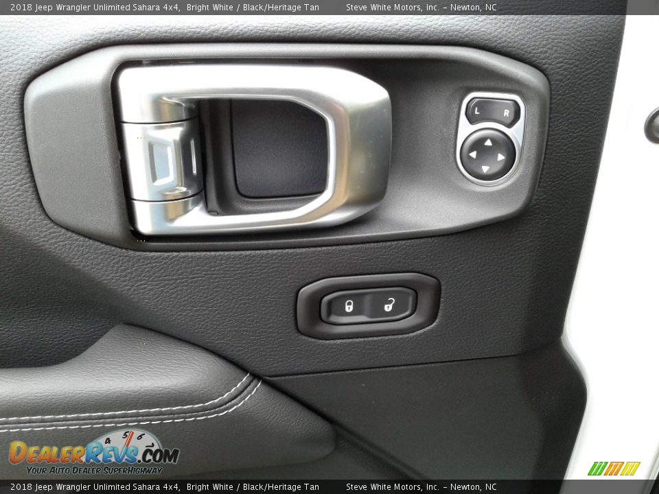 2018 Jeep Wrangler Unlimited Sahara 4x4 Bright White / Black/Heritage Tan Photo #9