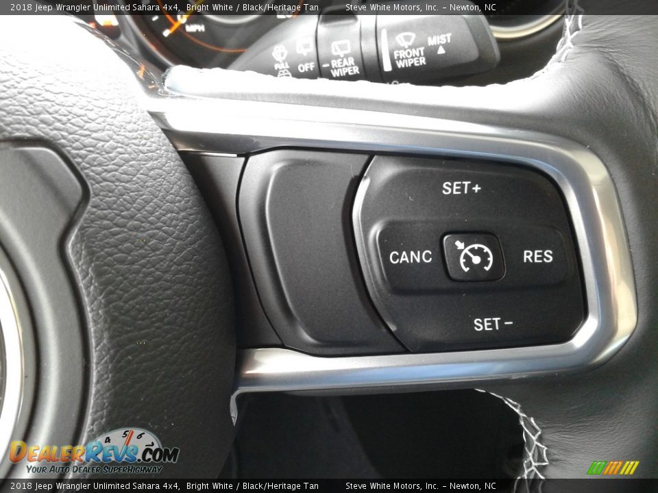 2018 Jeep Wrangler Unlimited Sahara 4x4 Bright White / Black/Heritage Tan Photo #18