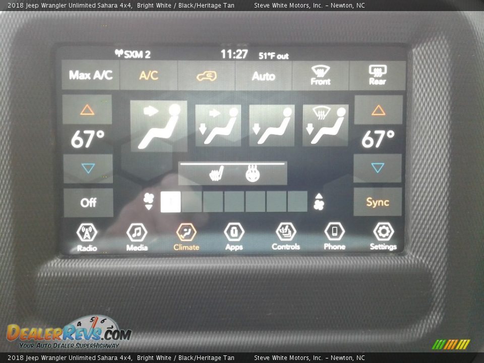 2018 Jeep Wrangler Unlimited Sahara 4x4 Bright White / Black/Heritage Tan Photo #23