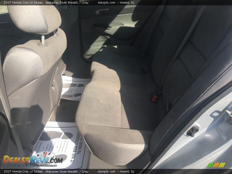 2007 Honda Civic LX Sedan Alabaster Silver Metallic / Gray Photo #10