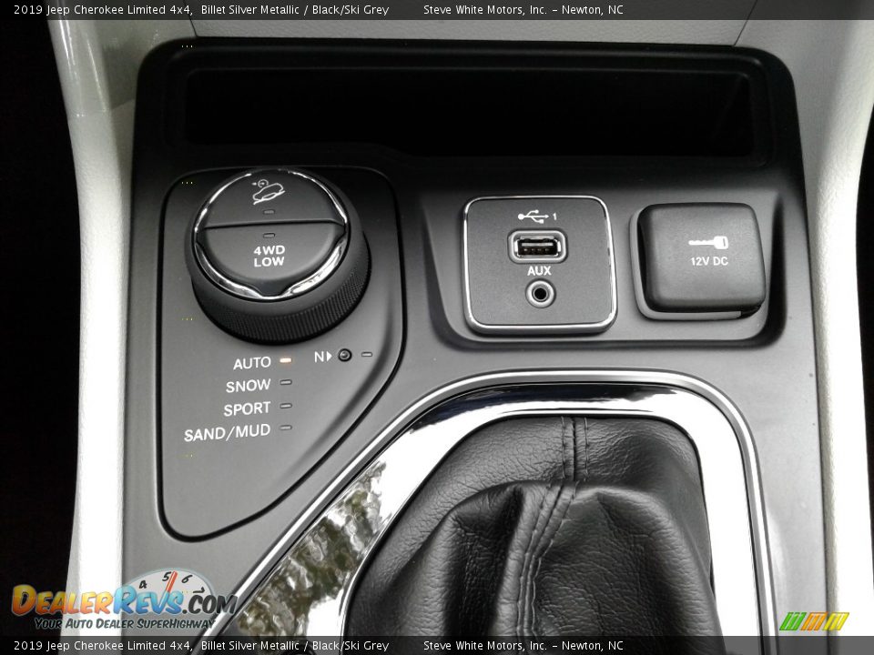 2019 Jeep Cherokee Limited 4x4 Billet Silver Metallic / Black/Ski Grey Photo #28