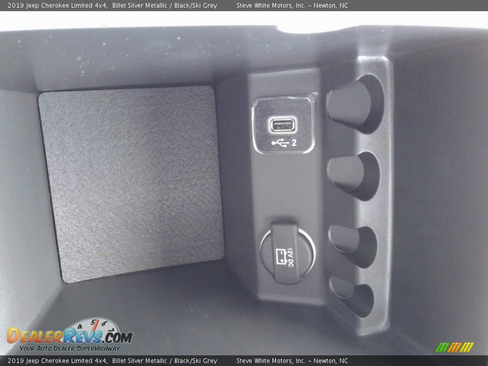 2019 Jeep Cherokee Limited 4x4 Billet Silver Metallic / Black/Ski Grey Photo #30