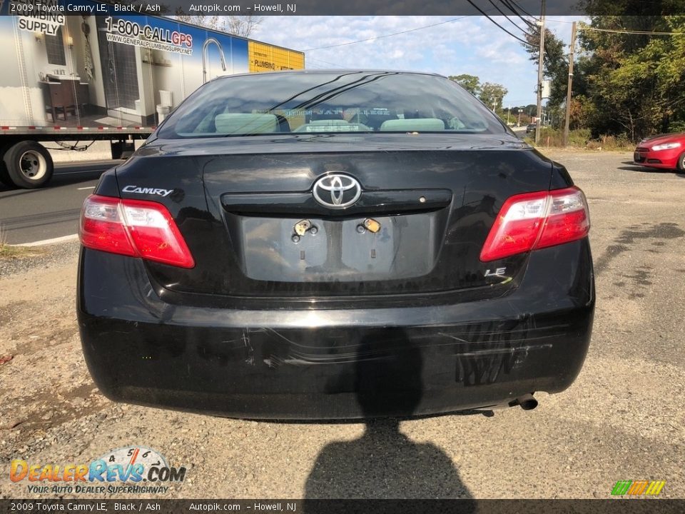 2009 Toyota Camry LE Black / Ash Photo #7