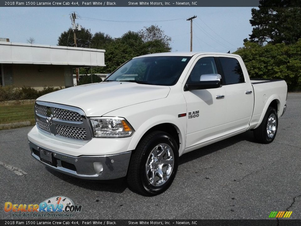 2018 Ram 1500 Laramie Crew Cab 4x4 Pearl White / Black Photo #2