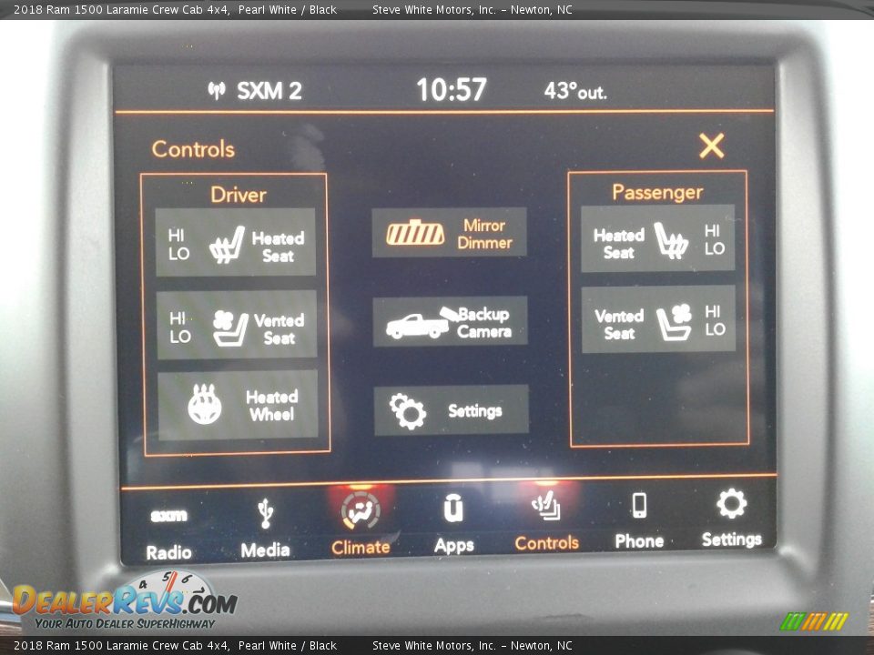 2018 Ram 1500 Laramie Crew Cab 4x4 Pearl White / Black Photo #23