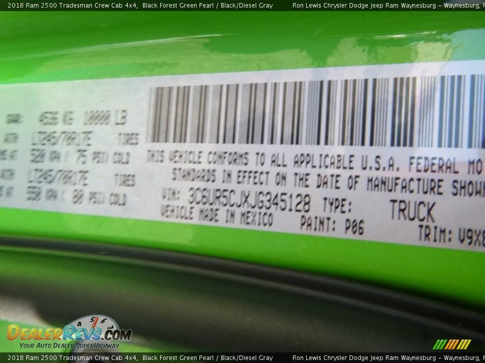 2018 Ram 2500 Tradesman Crew Cab 4x4 Black Forest Green Pearl / Black/Diesel Gray Photo #16