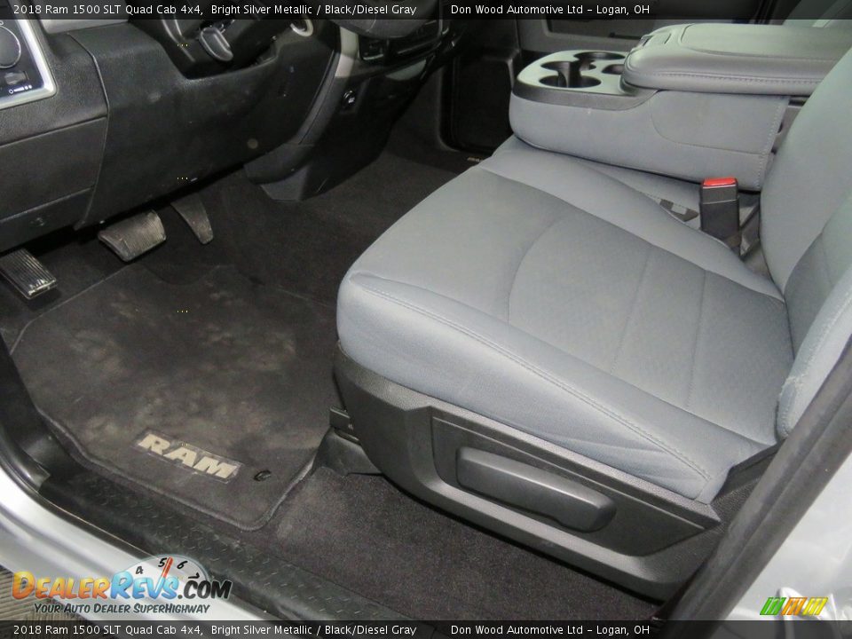 2018 Ram 1500 SLT Quad Cab 4x4 Bright Silver Metallic / Black/Diesel Gray Photo #31
