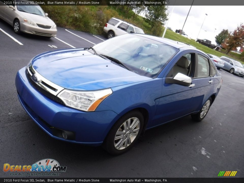 2010 Ford Focus SEL Sedan Blue Flame Metallic / Medium Stone Photo #5