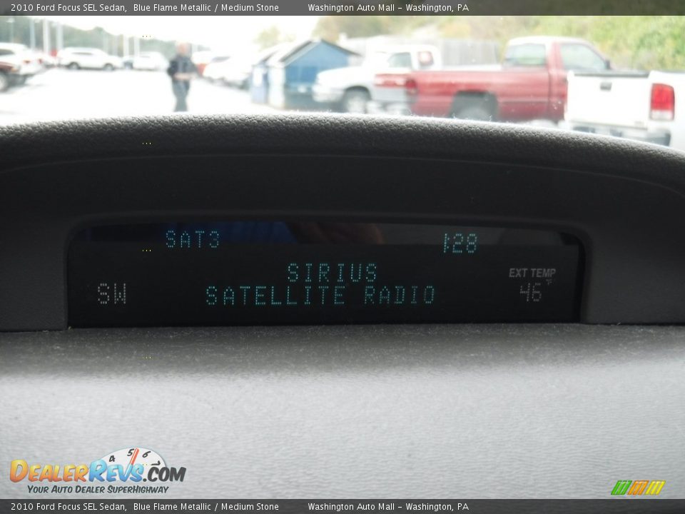2010 Ford Focus SEL Sedan Blue Flame Metallic / Medium Stone Photo #17