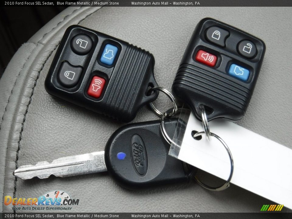 2010 Ford Focus SEL Sedan Blue Flame Metallic / Medium Stone Photo #24