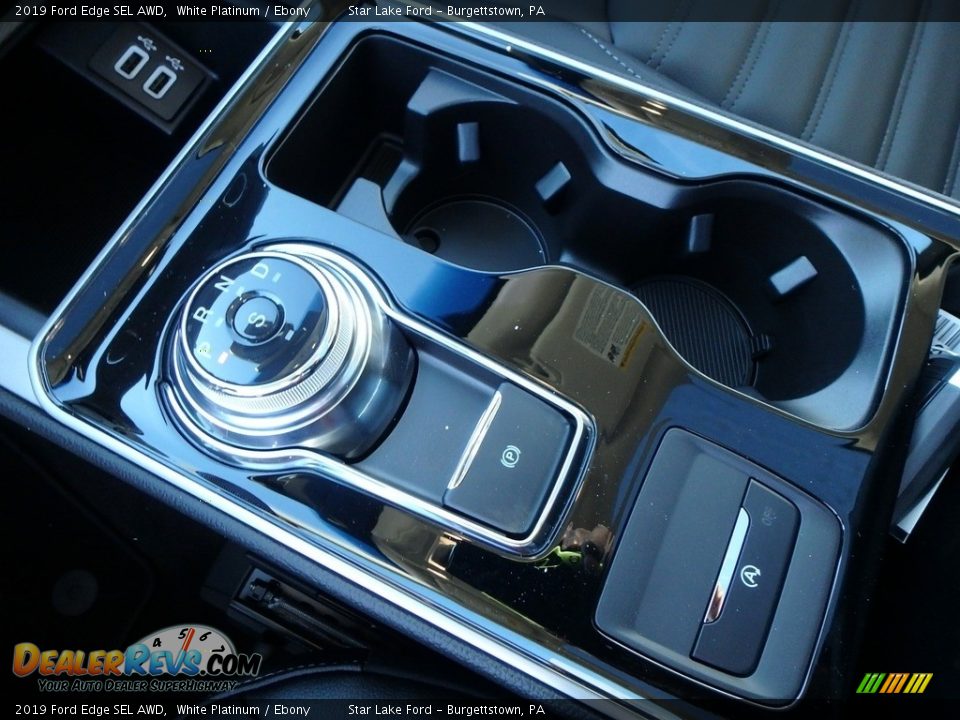 2019 Ford Edge SEL AWD Shifter Photo #17