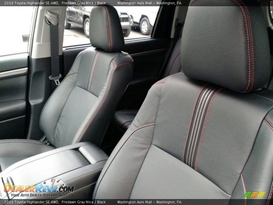 Front Seat of 2019 Toyota Highlander SE AWD Photo #24