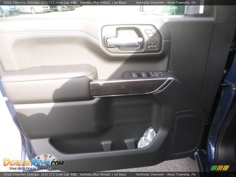 2019 Chevrolet Silverado 1500 LTZ Crew Cab 4WD Northsky Blue Metallic / Jet Black Photo #14