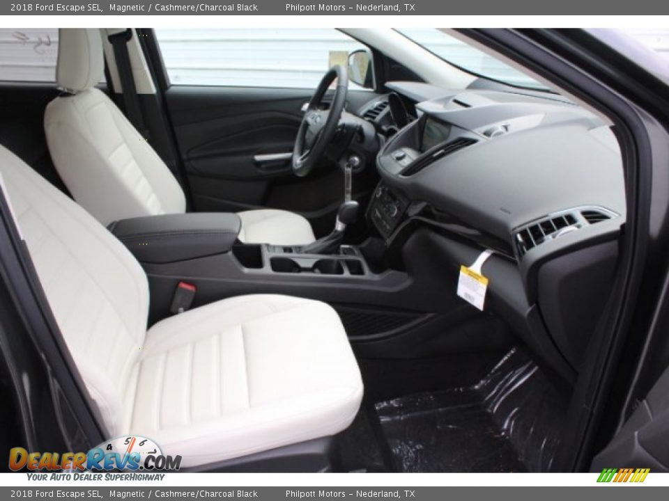2018 Ford Escape SEL Magnetic / Cashmere/Charcoal Black Photo #34