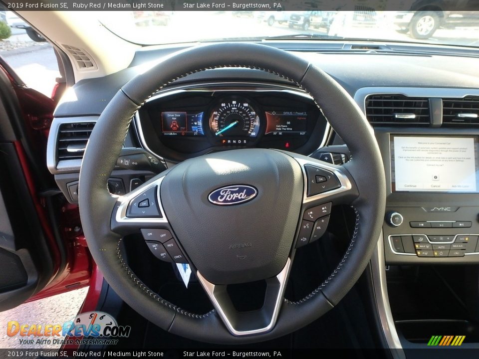 2019 Ford Fusion SE Steering Wheel Photo #16