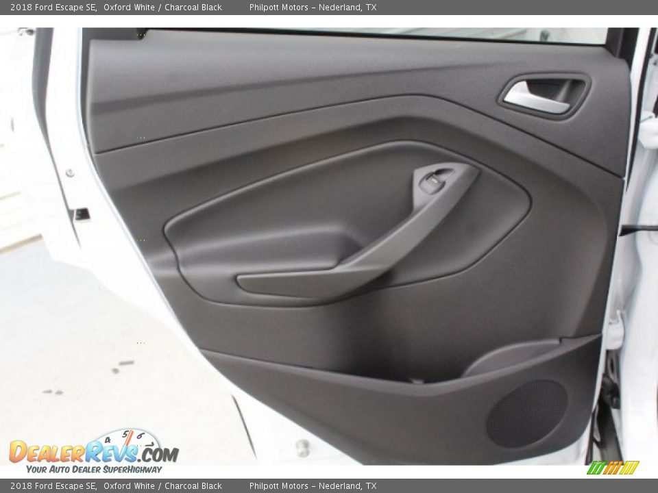2018 Ford Escape SE Oxford White / Charcoal Black Photo #22