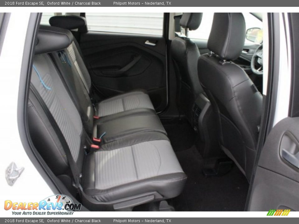2018 Ford Escape SE Oxford White / Charcoal Black Photo #28