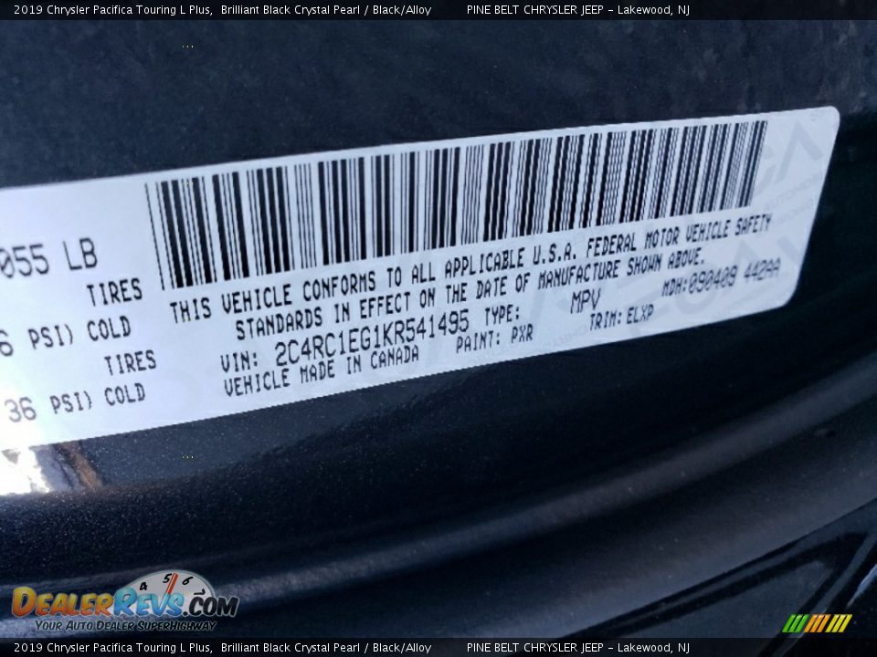 2019 Chrysler Pacifica Touring L Plus Brilliant Black Crystal Pearl / Black/Alloy Photo #9