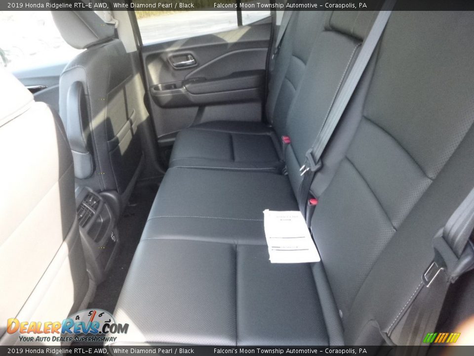 2019 Honda Ridgeline RTL-E AWD White Diamond Pearl / Black Photo #9
