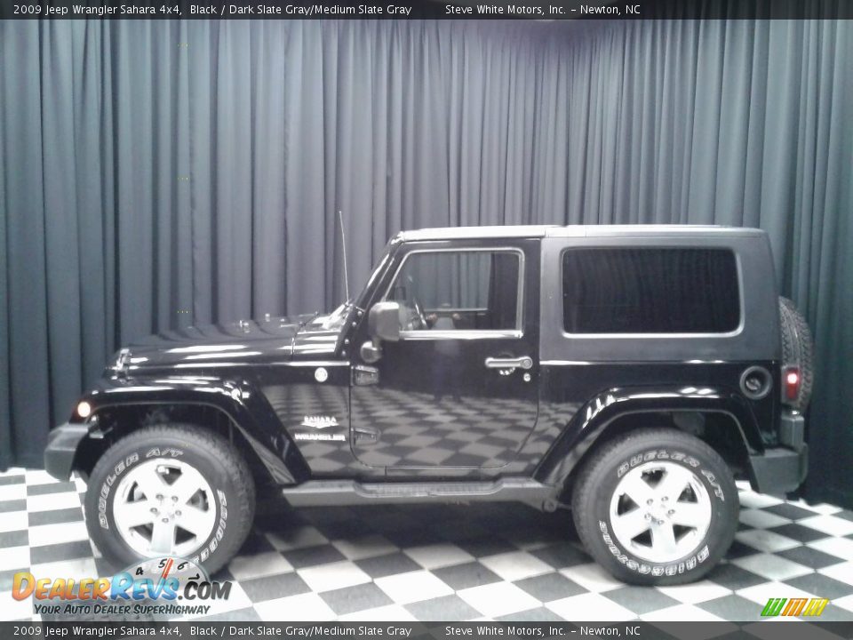 2009 Jeep Wrangler Sahara 4x4 Black / Dark Slate Gray/Medium Slate Gray Photo #1