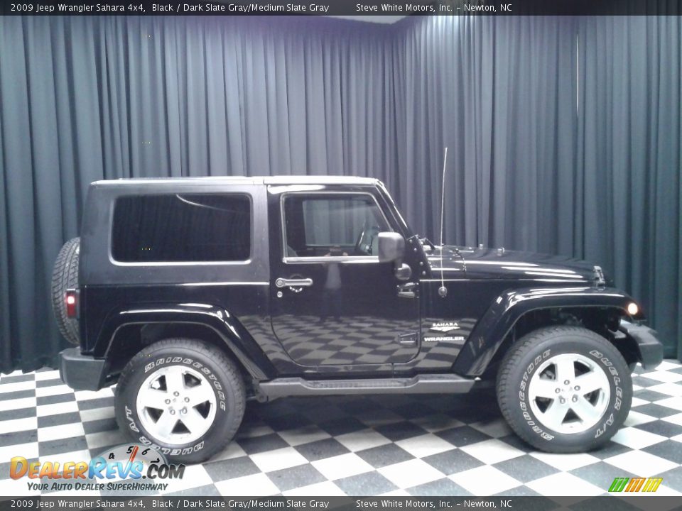 2009 Jeep Wrangler Sahara 4x4 Black / Dark Slate Gray/Medium Slate Gray Photo #5