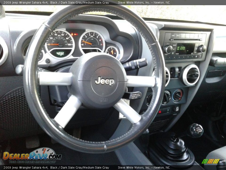 2009 Jeep Wrangler Sahara 4x4 Black / Dark Slate Gray/Medium Slate Gray Photo #21