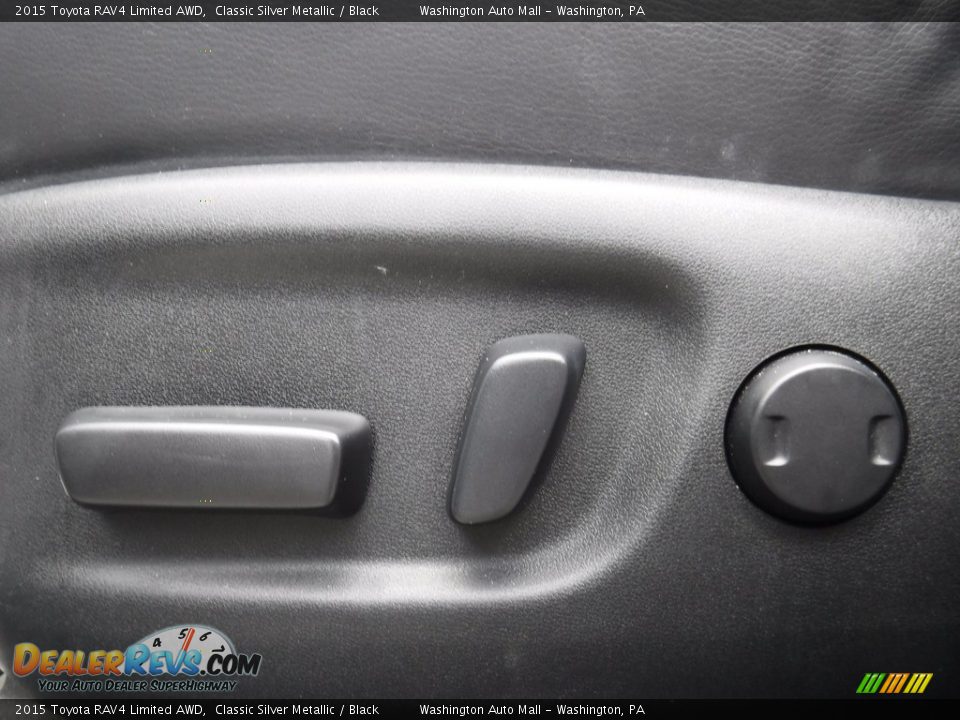 2015 Toyota RAV4 Limited AWD Classic Silver Metallic / Black Photo #15