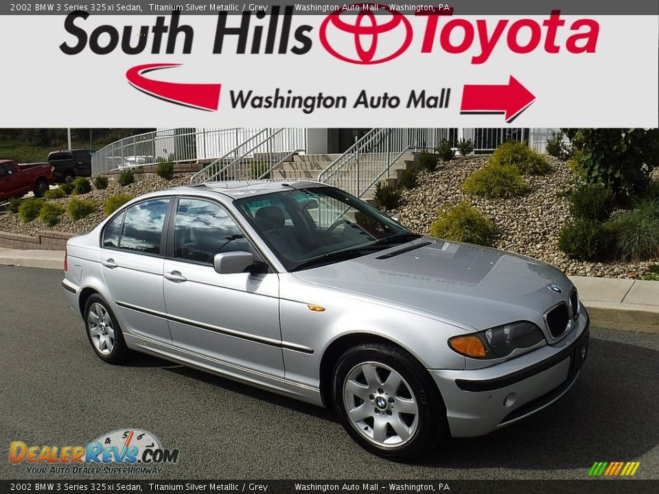 2002 BMW 3 Series 325xi Sedan Titanium Silver Metallic / Grey Photo #1