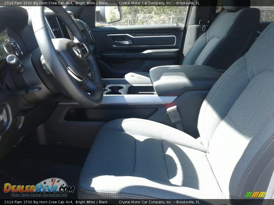 2019 Ram 1500 Big Horn Crew Cab 4x4 Bright White / Black Photo #9