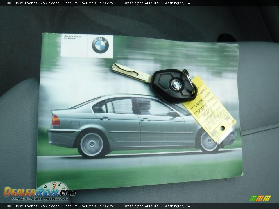 2002 BMW 3 Series 325xi Sedan Titanium Silver Metallic / Grey Photo #23