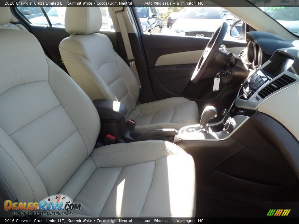 2016 Chevrolet Cruze Limited LT Summit White / Cocoa/Light Neutral Photo #13