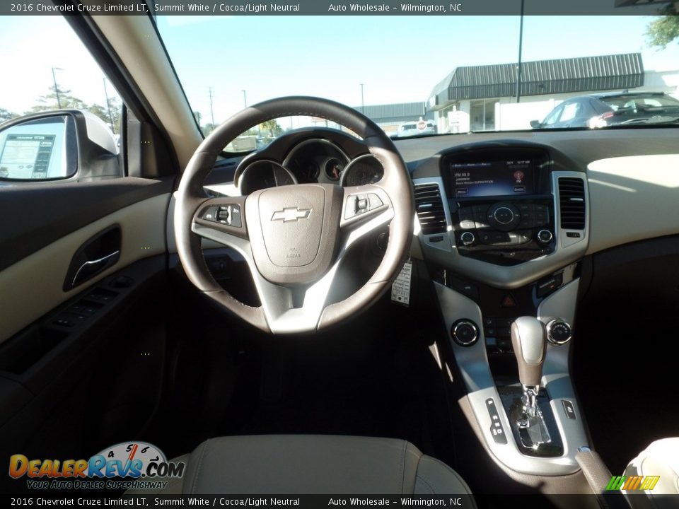 2016 Chevrolet Cruze Limited LT Summit White / Cocoa/Light Neutral Photo #15