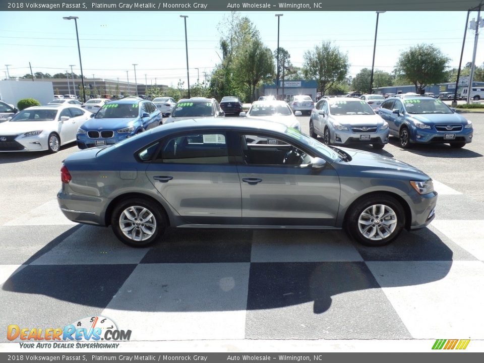 2018 Volkswagen Passat S Platinum Gray Metallic / Moonrock Gray Photo #3