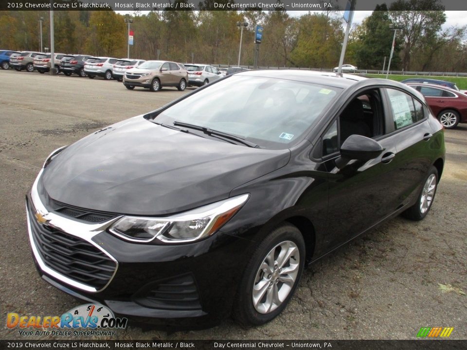 2019 Chevrolet Cruze LS Hatchback Mosaic Black Metallic / Black Photo #4
