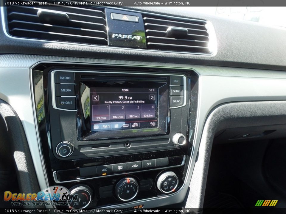 2018 Volkswagen Passat S Platinum Gray Metallic / Moonrock Gray Photo #17