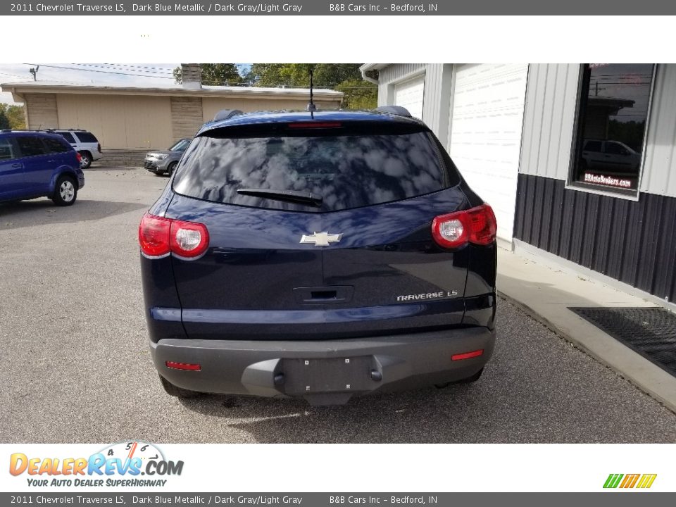 2011 Chevrolet Traverse LS Dark Blue Metallic / Dark Gray/Light Gray Photo #4