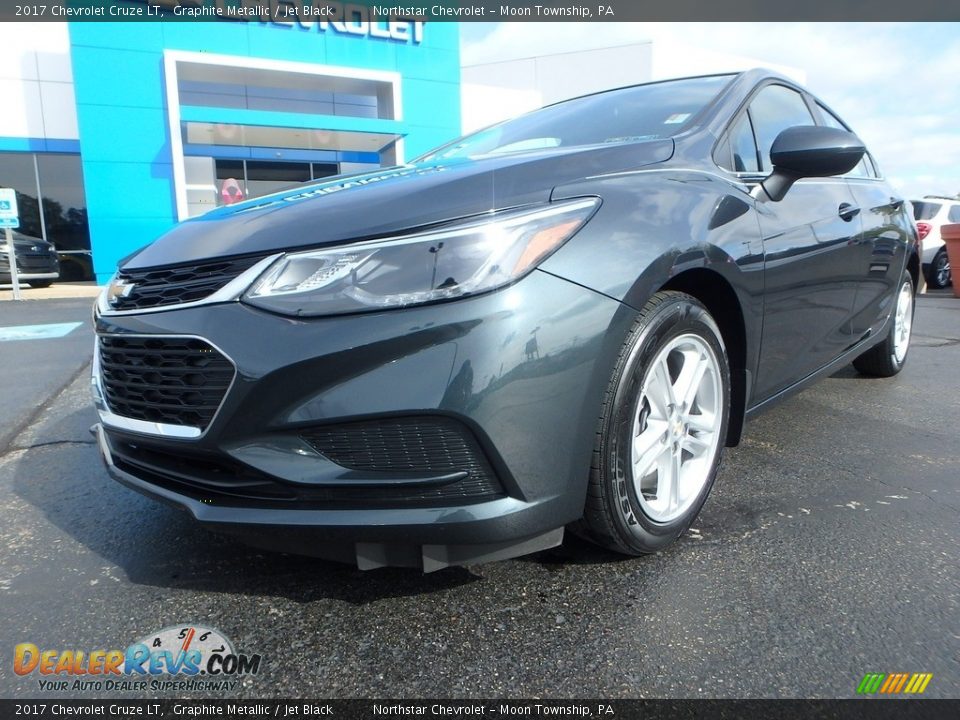 2017 Chevrolet Cruze LT Graphite Metallic / Jet Black Photo #2