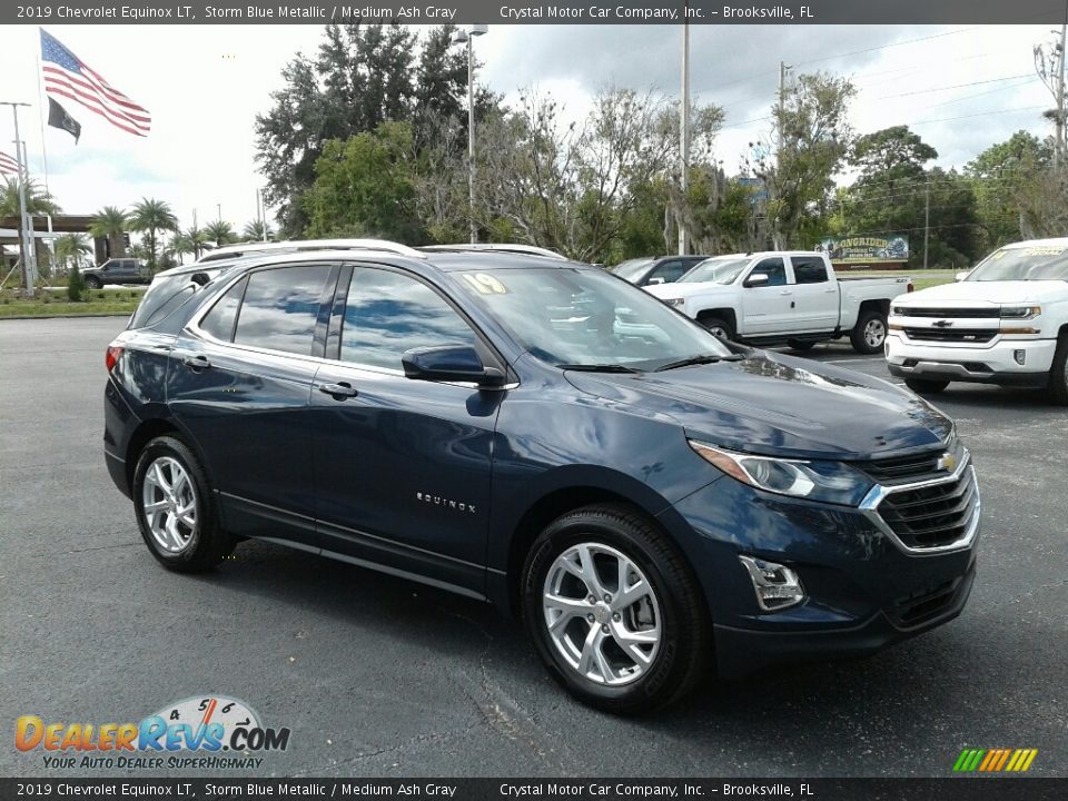 Front 3/4 View of 2019 Chevrolet Equinox LT Photo #7