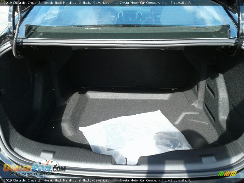 2019 Chevrolet Cruze LS Mosaic Black Metallic / Jet Black/­Galvanized Photo #19