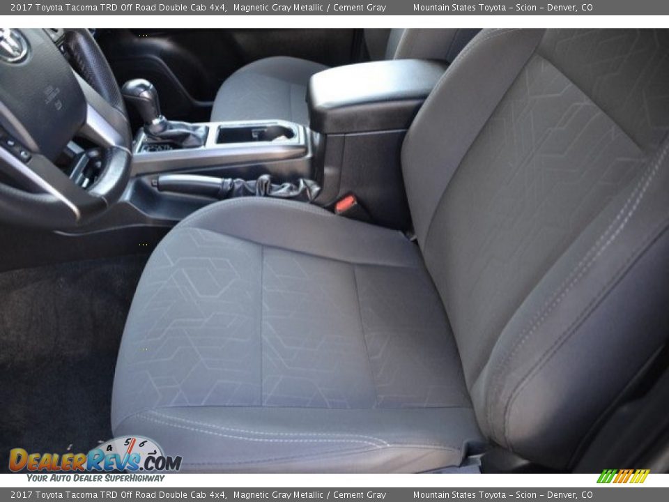 2017 Toyota Tacoma TRD Off Road Double Cab 4x4 Magnetic Gray Metallic / Cement Gray Photo #11