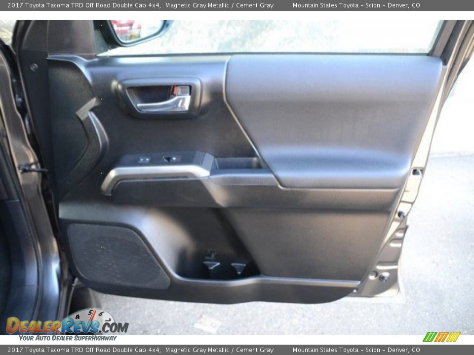 2017 Toyota Tacoma TRD Off Road Double Cab 4x4 Magnetic Gray Metallic / Cement Gray Photo #25