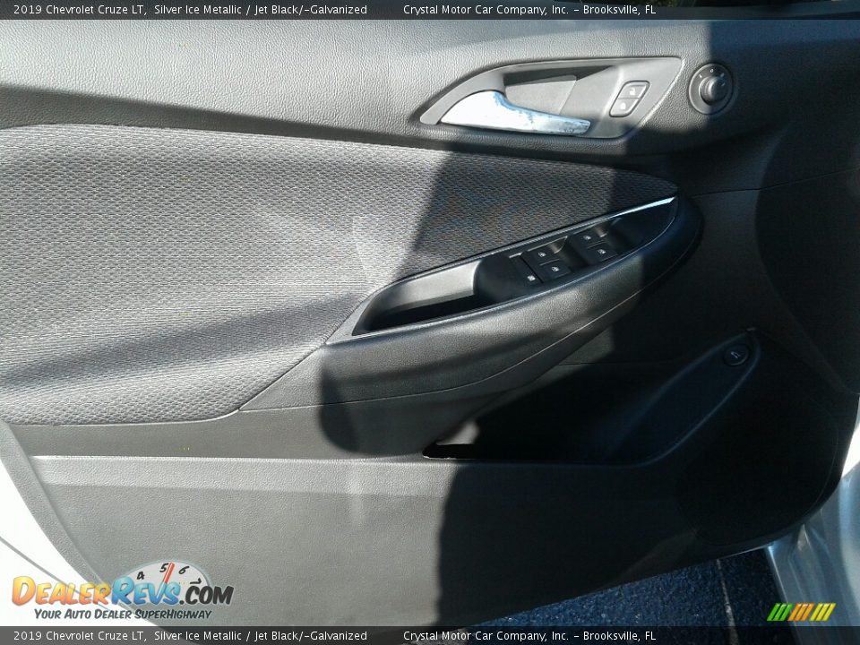 2019 Chevrolet Cruze LT Silver Ice Metallic / Jet Black/­Galvanized Photo #17