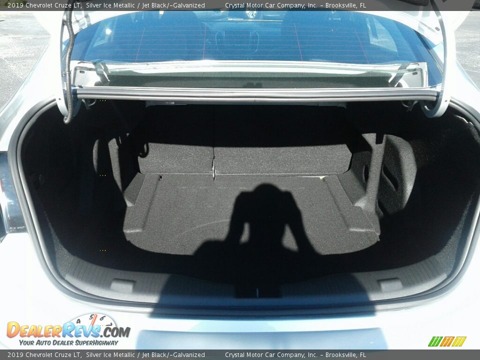 2019 Chevrolet Cruze LT Silver Ice Metallic / Jet Black/­Galvanized Photo #19