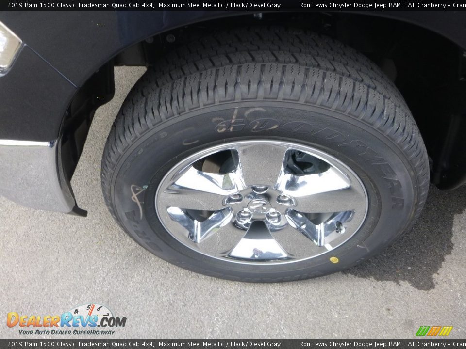 2019 Ram 1500 Classic Tradesman Quad Cab 4x4 Maximum Steel Metallic / Black/Diesel Gray Photo #2