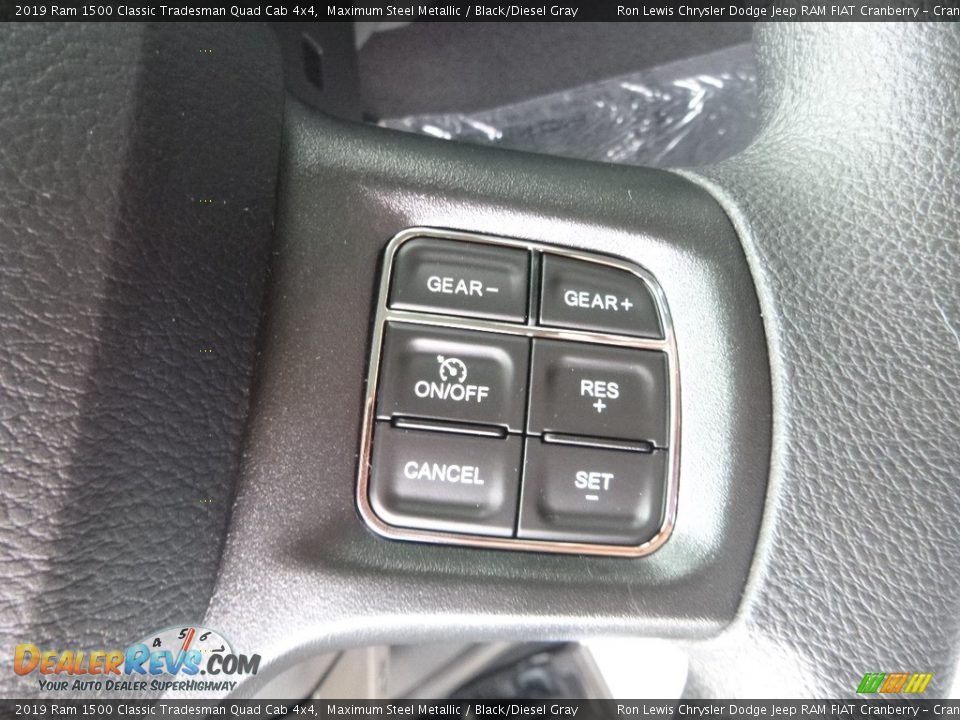 2019 Ram 1500 Classic Tradesman Quad Cab 4x4 Maximum Steel Metallic / Black/Diesel Gray Photo #16