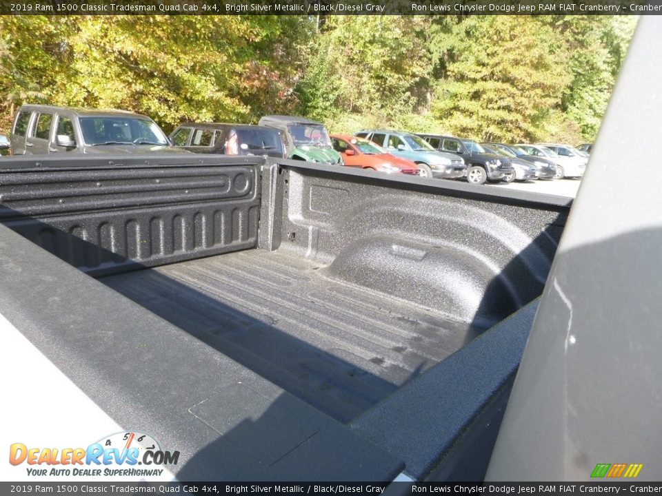 2019 Ram 1500 Classic Tradesman Quad Cab 4x4 Bright Silver Metallic / Black/Diesel Gray Photo #13